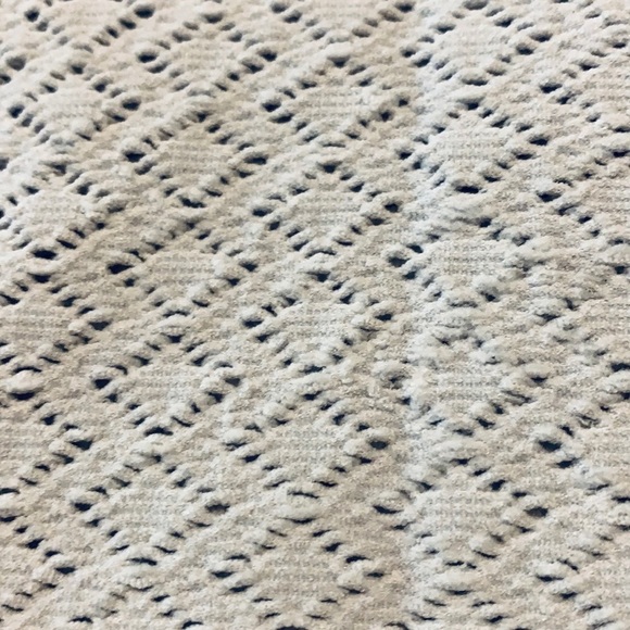 Gap Body Tank- Small - Picture 8 of 8